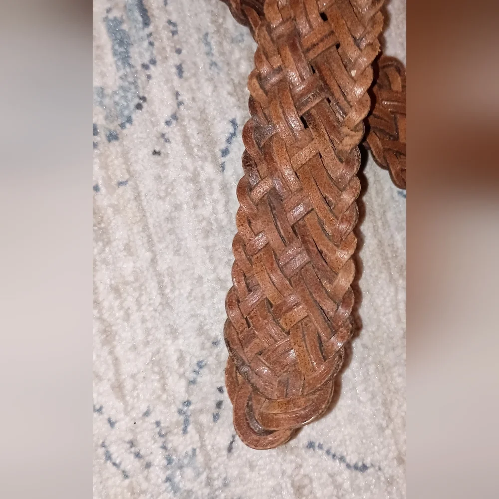 Fossil Vintage Brown leather woven women's belt Size Small